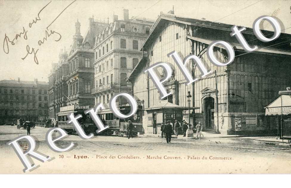 Place des Cordeliers - Marche Couvert - Palais du Commerce