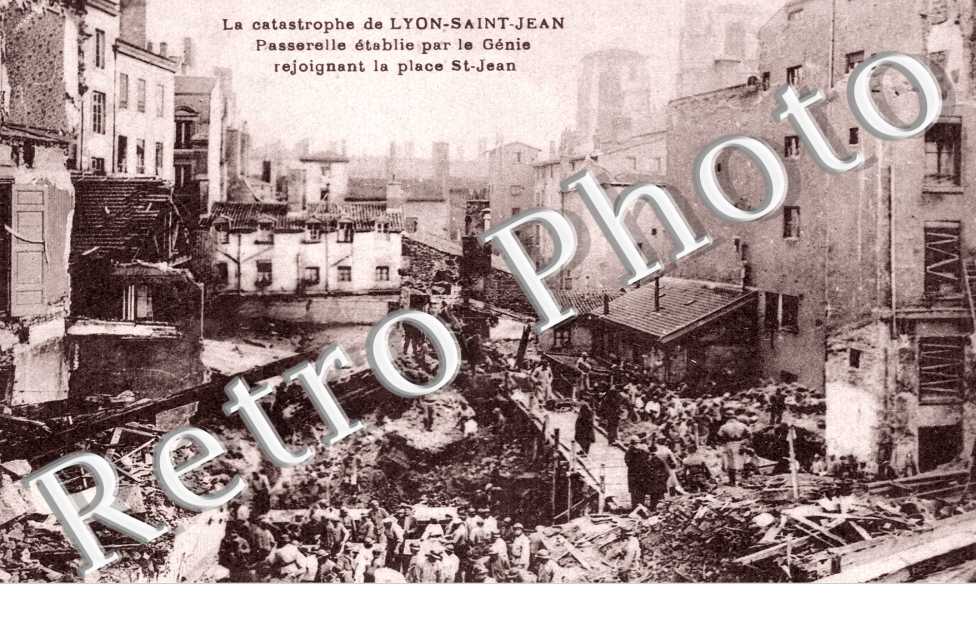 Catastrophe de Lyon Saint Jean - Passerelle etablie par le Genie