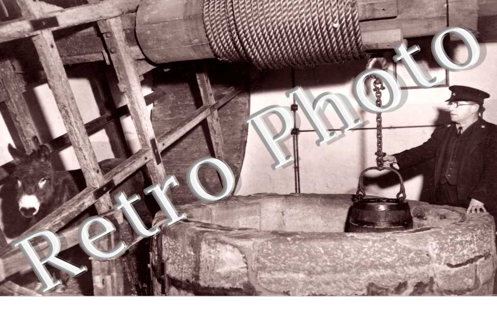 Carisbrooke Castle - The Well and Donkey Wheel