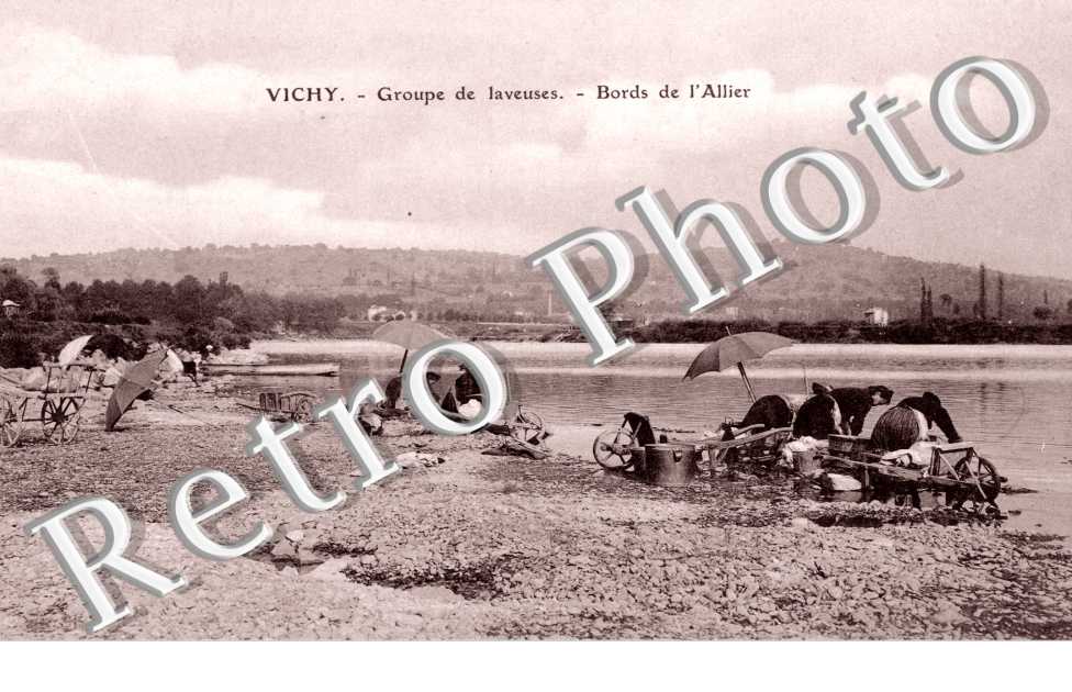 groupe de laveuses Bords de l'Allier