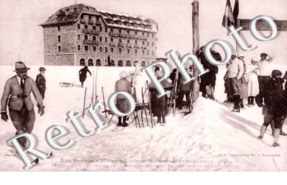 Les sports d'Hiver a Luchon-Superbagneres Le point de depart de la piste de Bobbs et luges