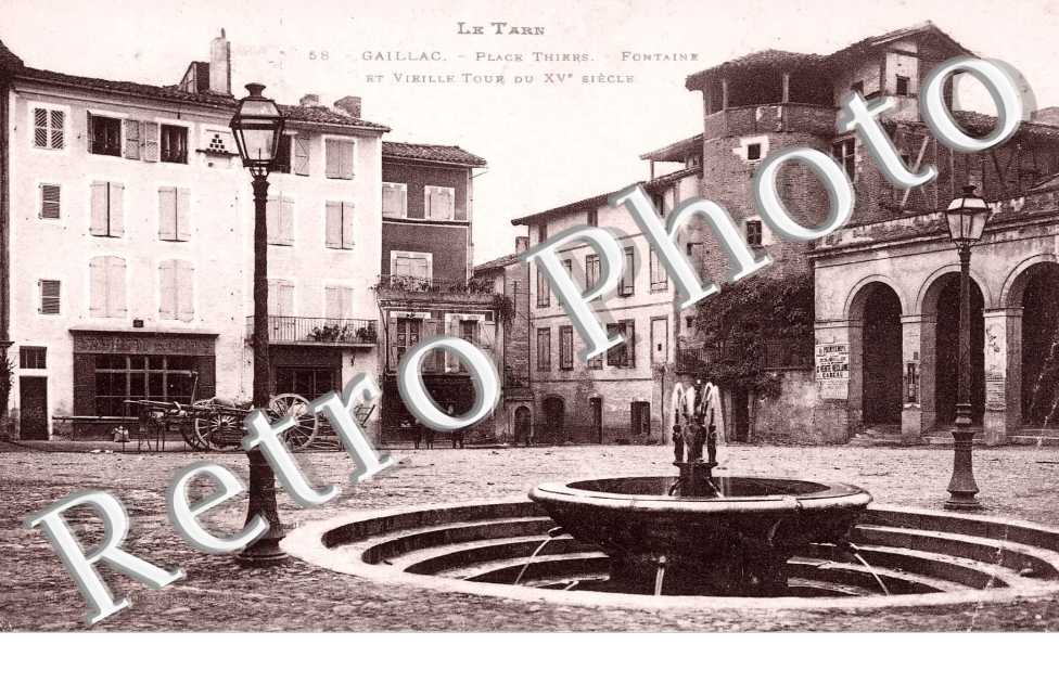 Place Thiers - Fontaine et Vieille Tour