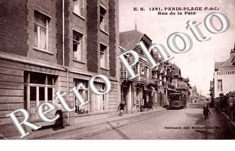 PARIS-PLAGE Rue de la Paix