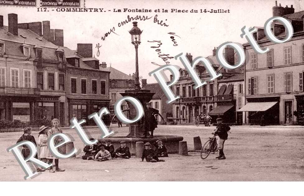 La Fontaine et la Place du 14 Juillet