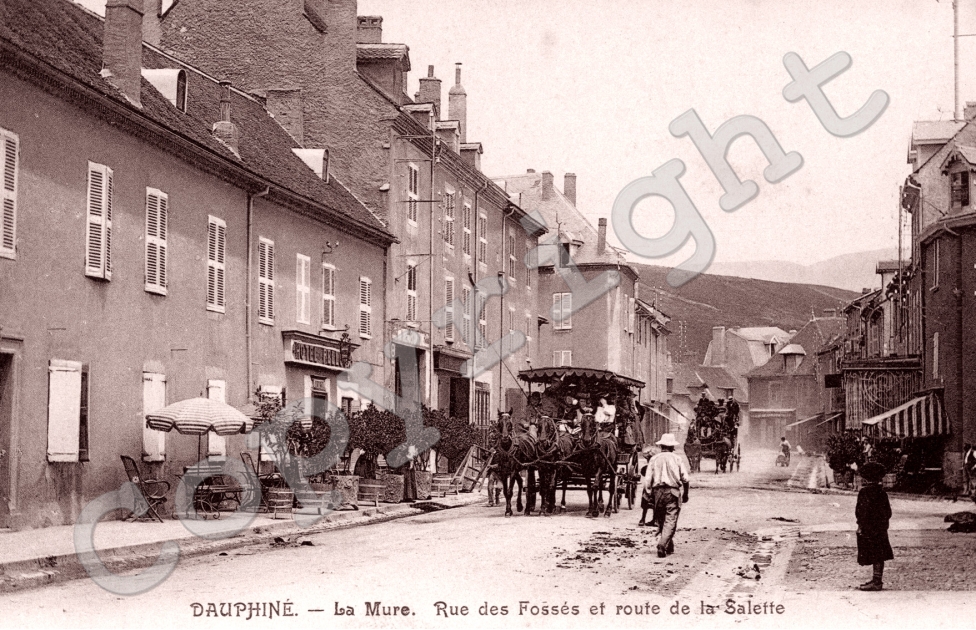 rue de Fosses et route de la Salette