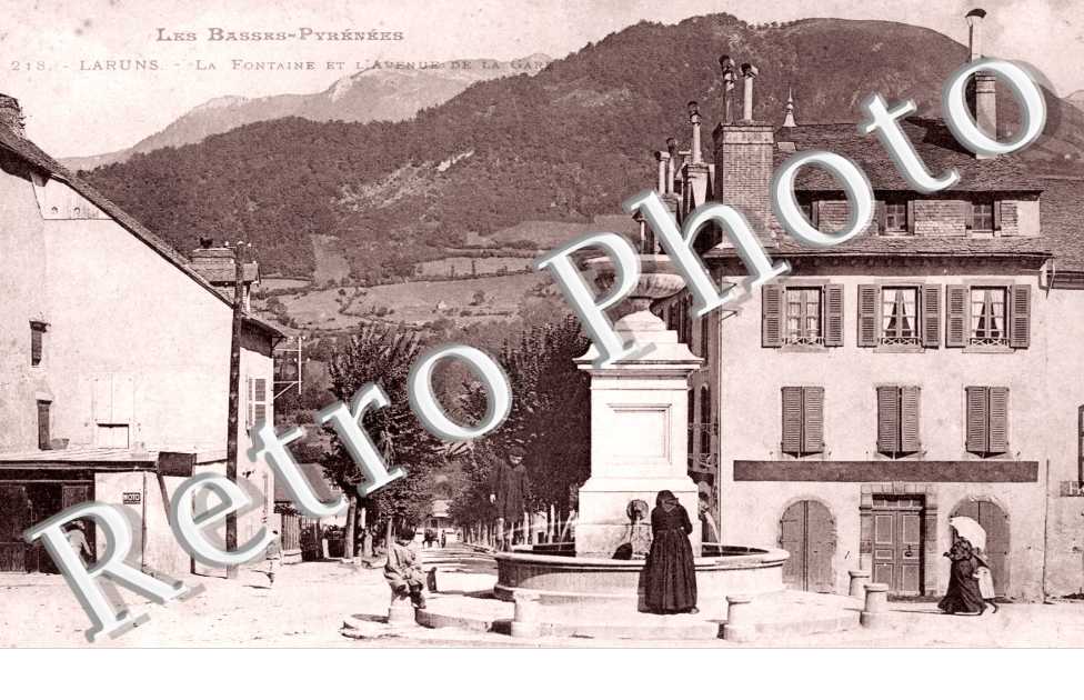 la fontaine et l&#039;avenue de la gare