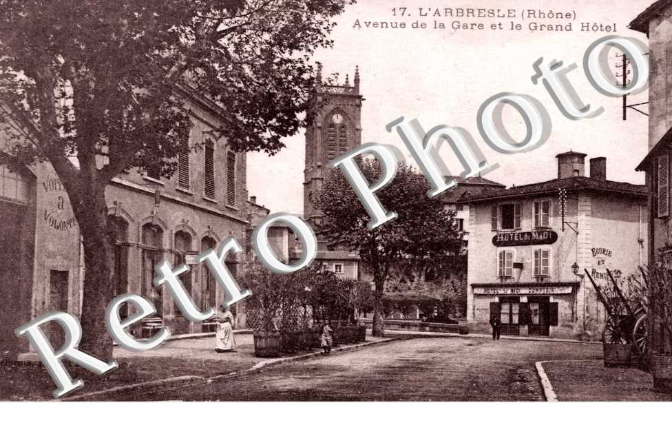 l'Avenue de la Gare et le Grand Hotel