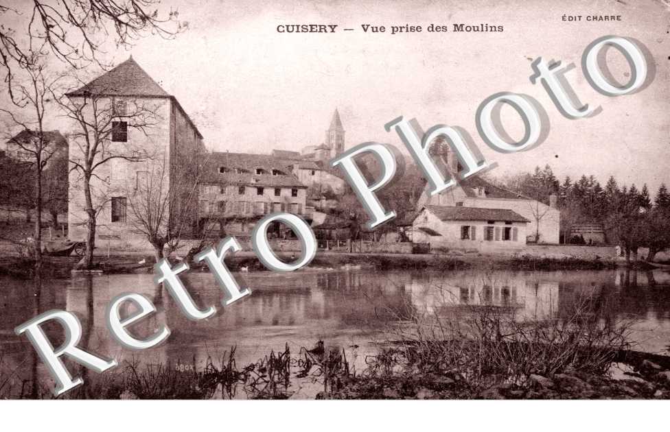 Les Moulins