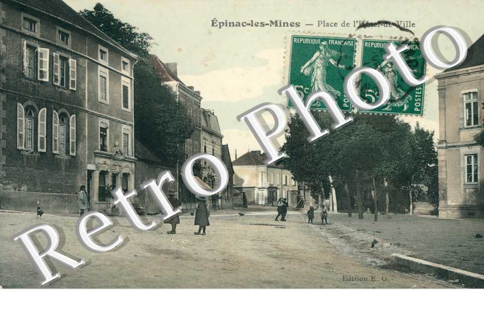 Place de l&#039;hotel de ville (couleur)