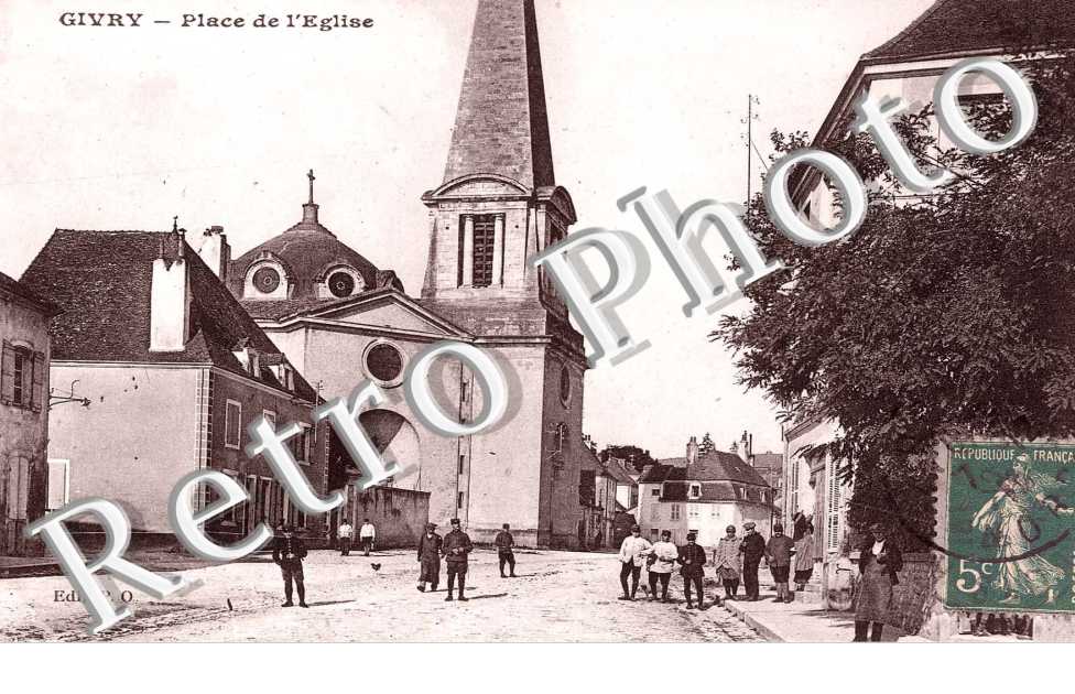 PLACE DE L&#039;EGLISE