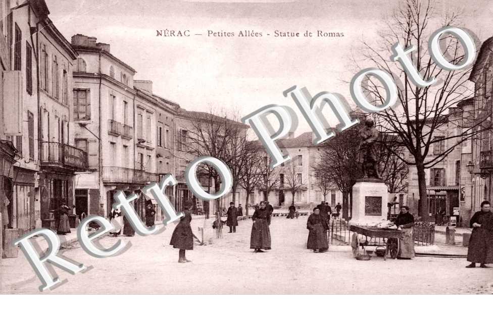 petites allees - Statue de Romas