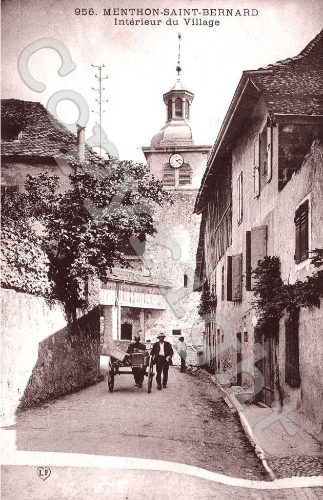 interieur du village
