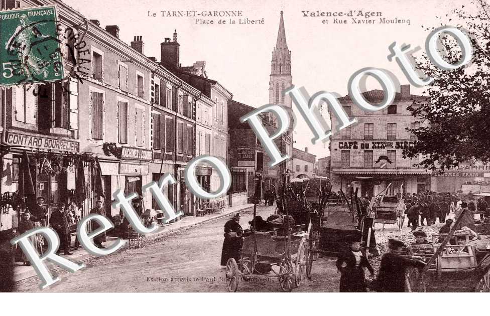 place de la liberte et rue xavier Moulenq