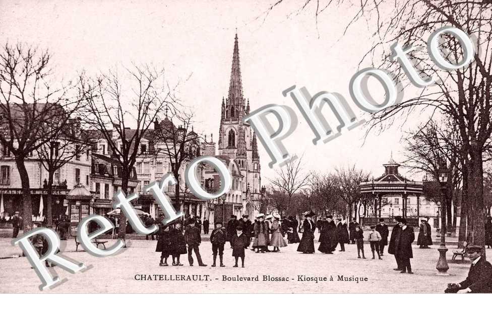 boulevard  Blossac kiosque a musique
