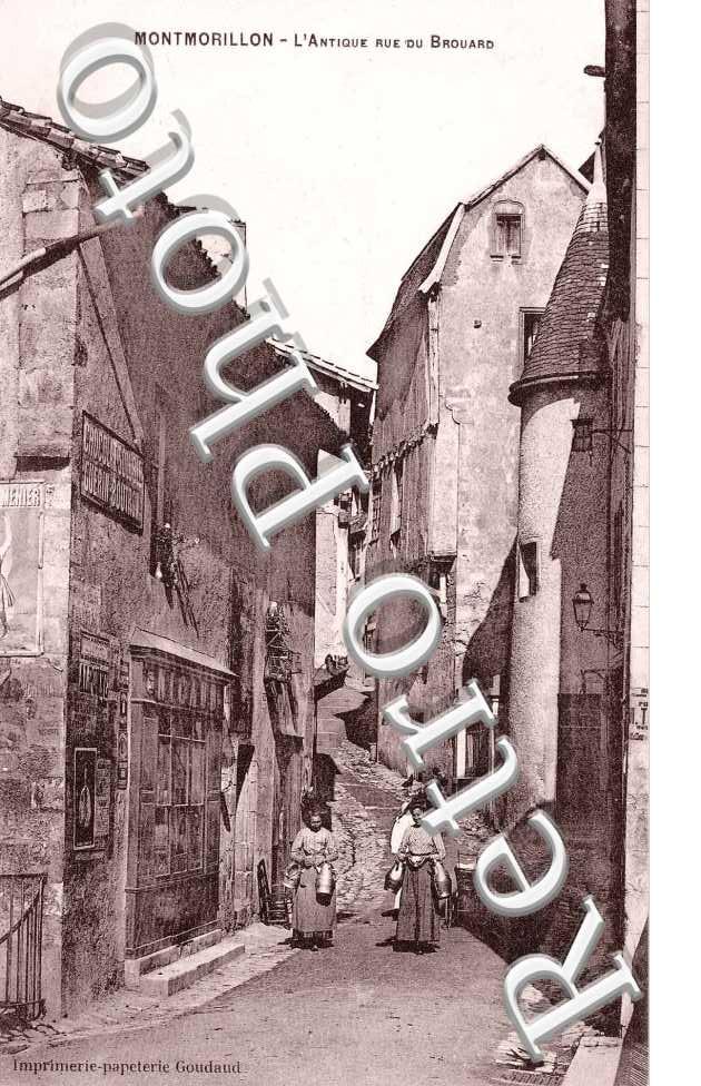 Antique Rue du Brouard