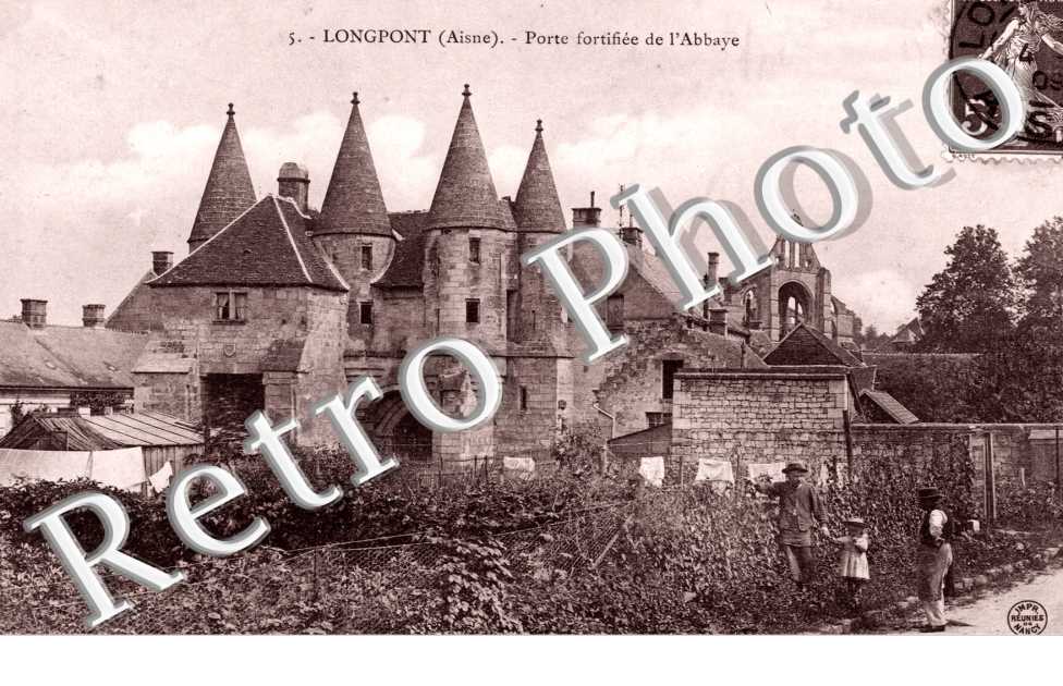 Porte fortifiee de l&#039;Abbaye