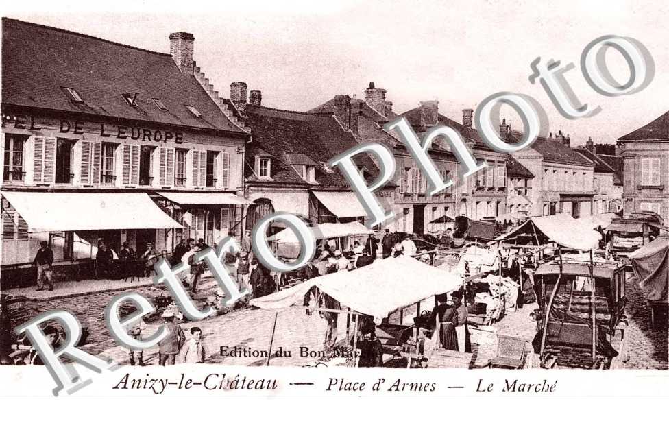 Place d&#039;Armes - le marche