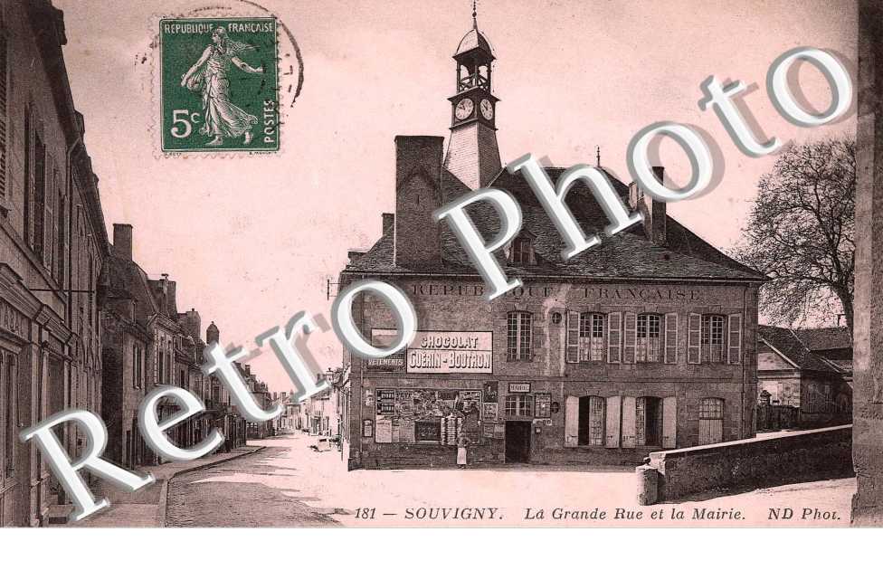 grande rue et mairie