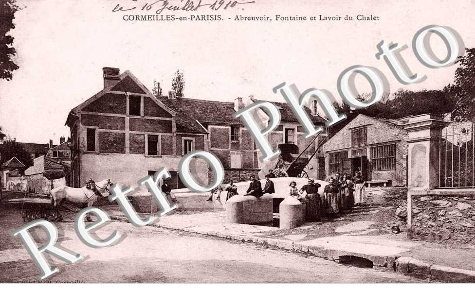 Abreuvoir Fontaine et lavoir du Chalet