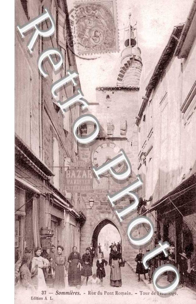 rue du pont romain - tour de l&#039;horloge