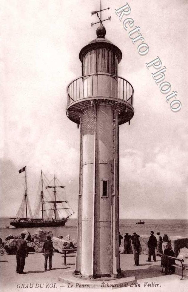 Le phare - echouement d&#039;un voilier