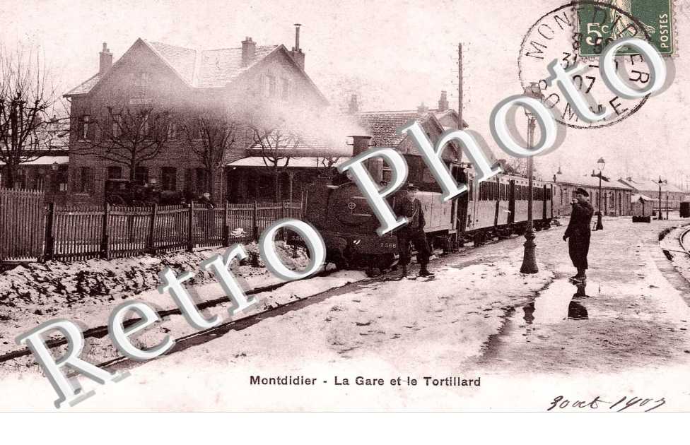 La  gare et le tortillard