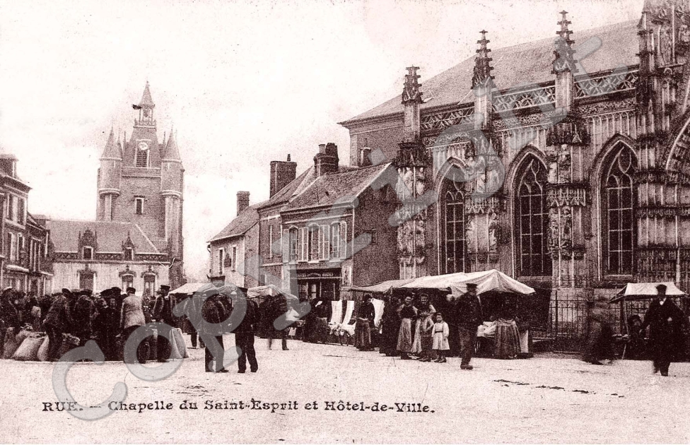 Chapelle du Saint Esprit  et hotel de ville