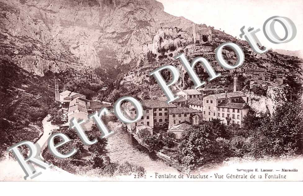 vue generale de la fontaine