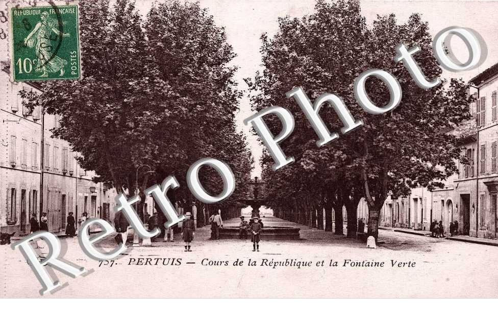 Cours de la Republique et la fontaine verte
