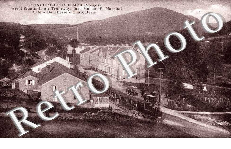 Arret facultatif du tramway - Maison P. Marchal - cafe - boucherie - charcuterie