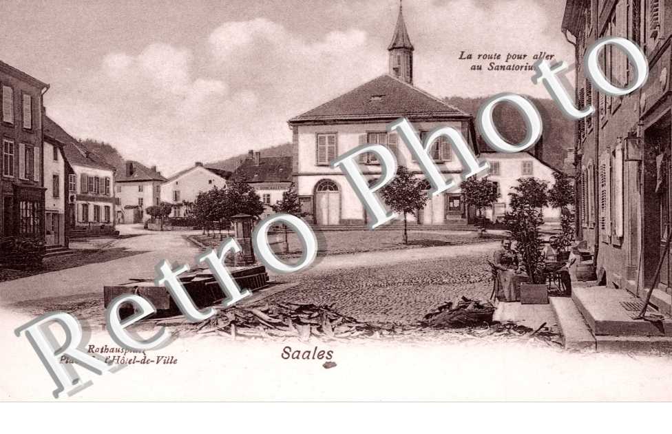 Place de l&#039;hotel de ville, la route pour aller au sanatorium