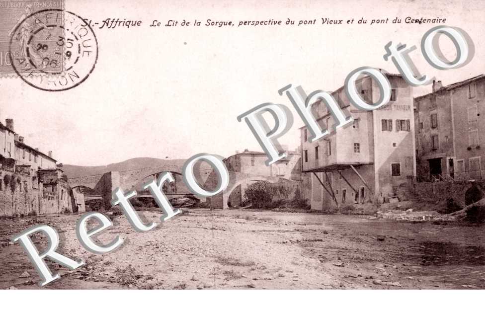 le Lit de la Sorgue, Perspective du Pont Vieux et du Pont du Centenaire