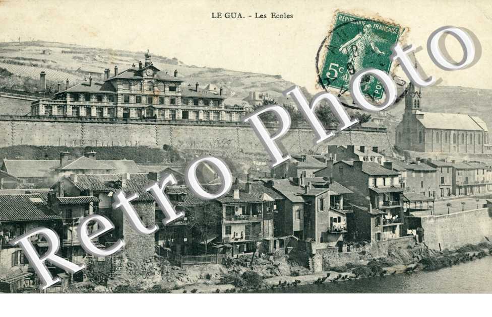 Le Gua - Les ecoles