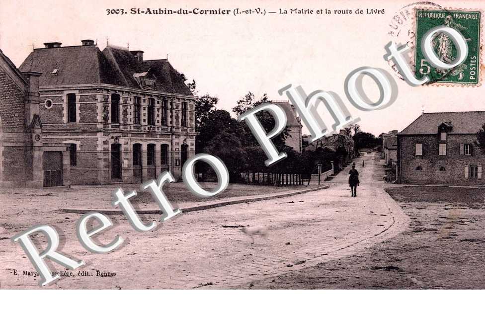 la mairie et la route de livre