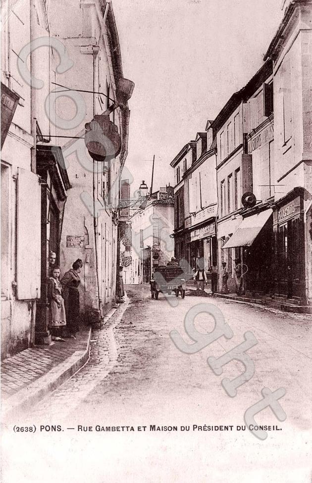 rue gambetta et maison du president du conseil