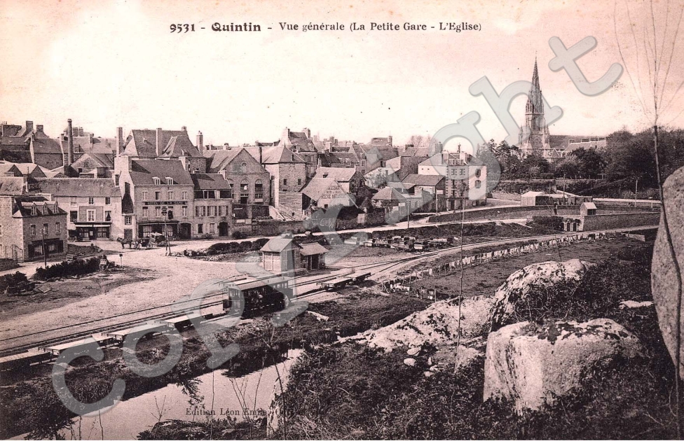 vue generale (la petite gare et l&#039;eglise)