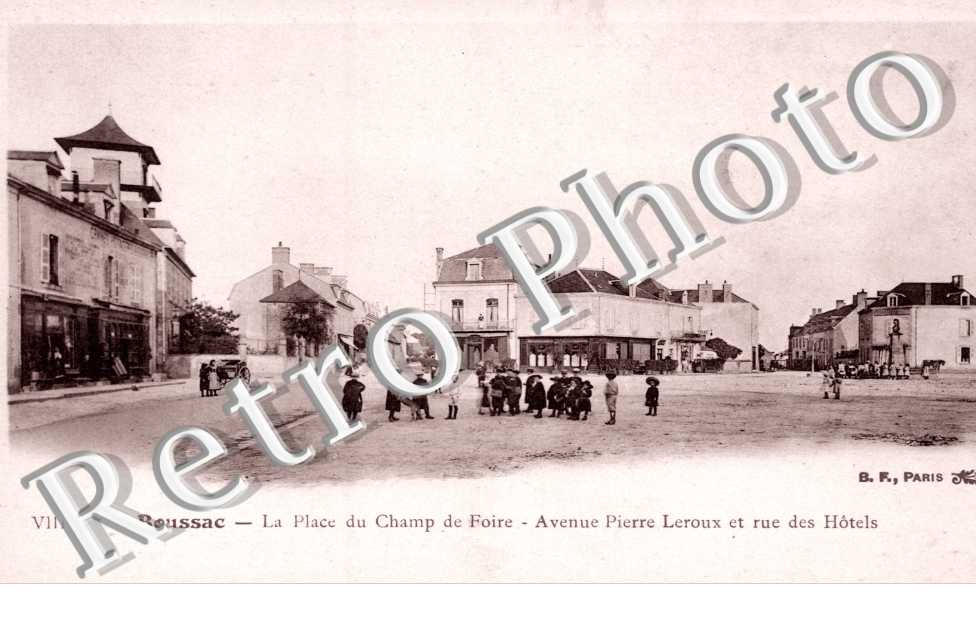 la place du champ de foire, avenue pierre leroux et rue des hotels