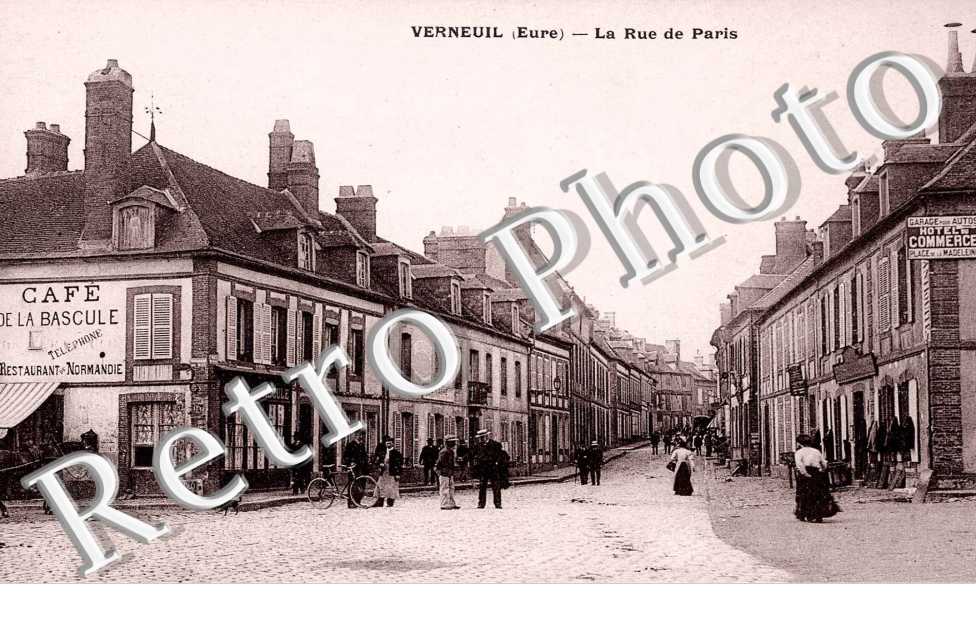 LA RUE DE PARIS