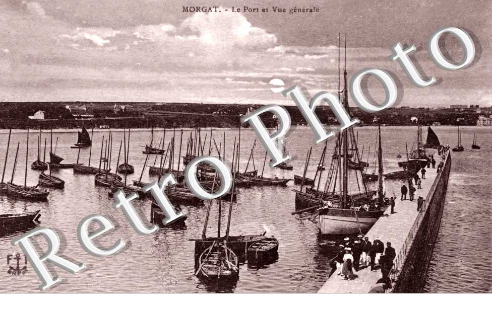 Le port et vue Generale