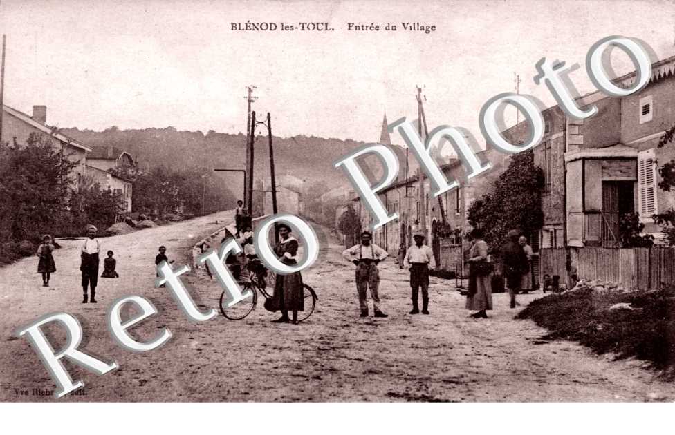 entree du village
