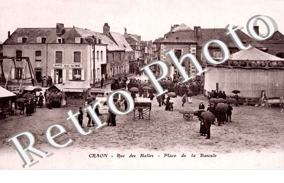 rue des halles - place de la Bascule