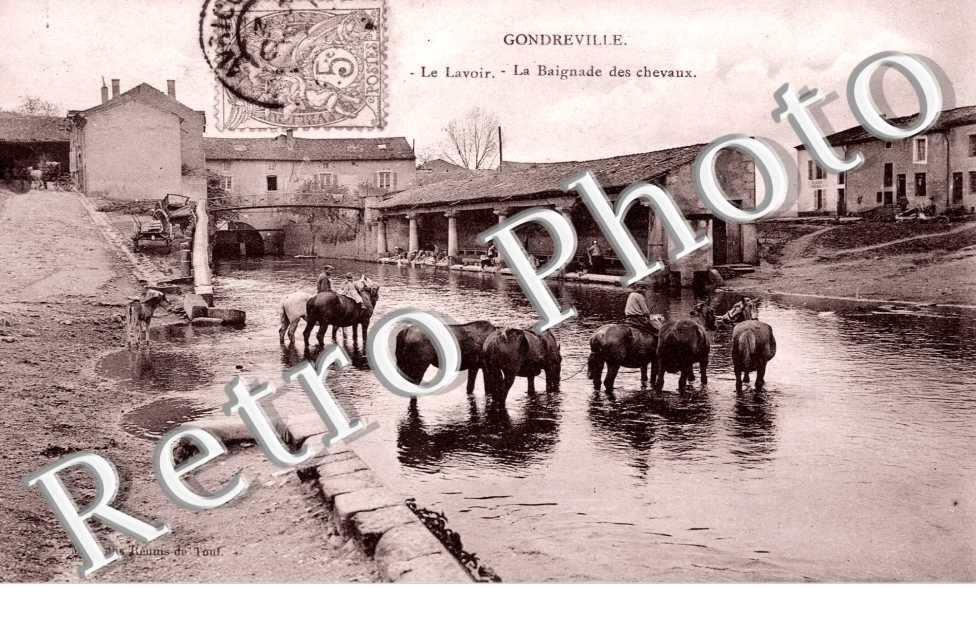 Le Lavoir La Baignade des chevaux