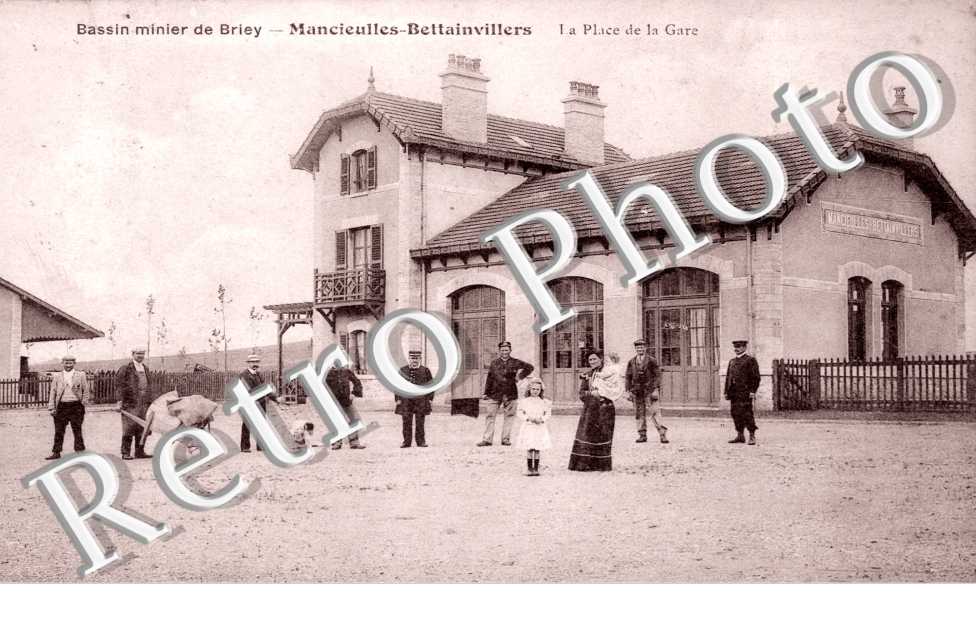 La place de la gare