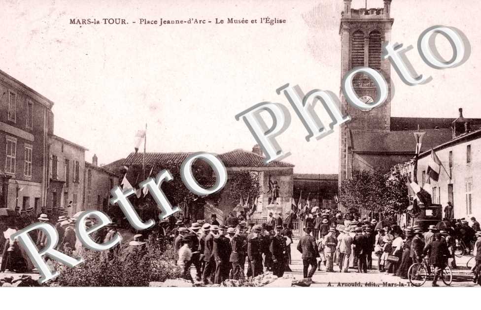 place jeanne d'arc - le musee et l'eglise