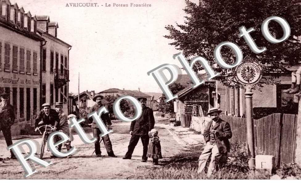 le Poteau Frontiere
