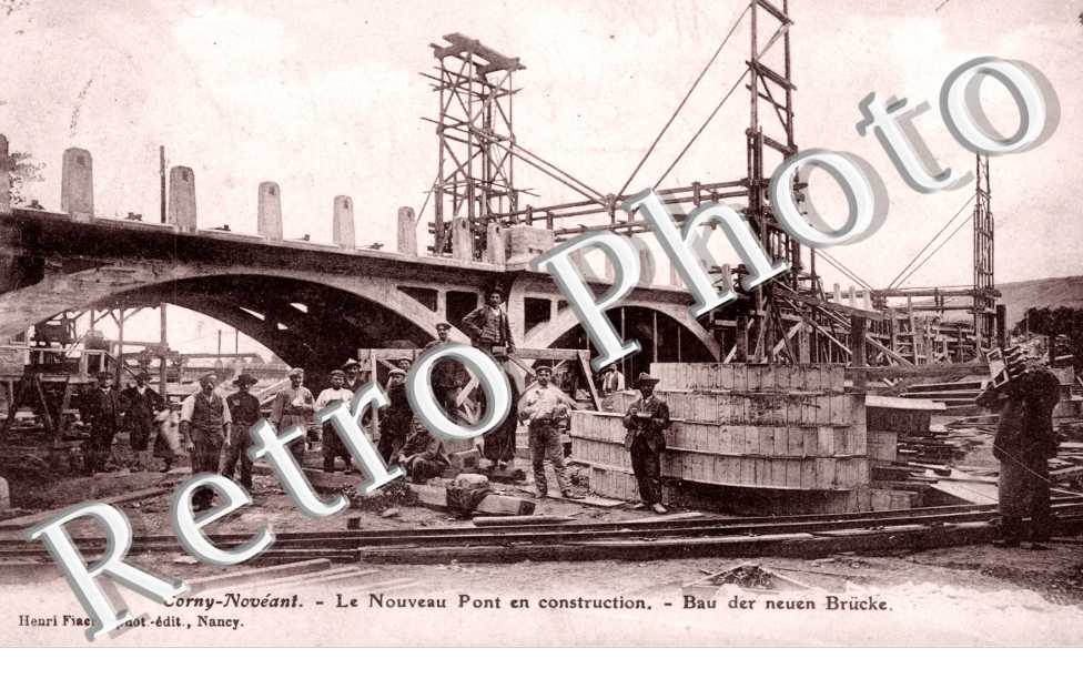 le Nouveau Pont en construction