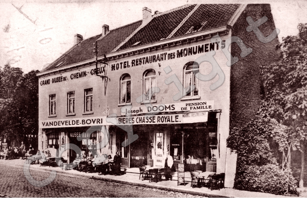 Hotel-Restaurant des Monuments, Grand Musee du Chemin-Creux