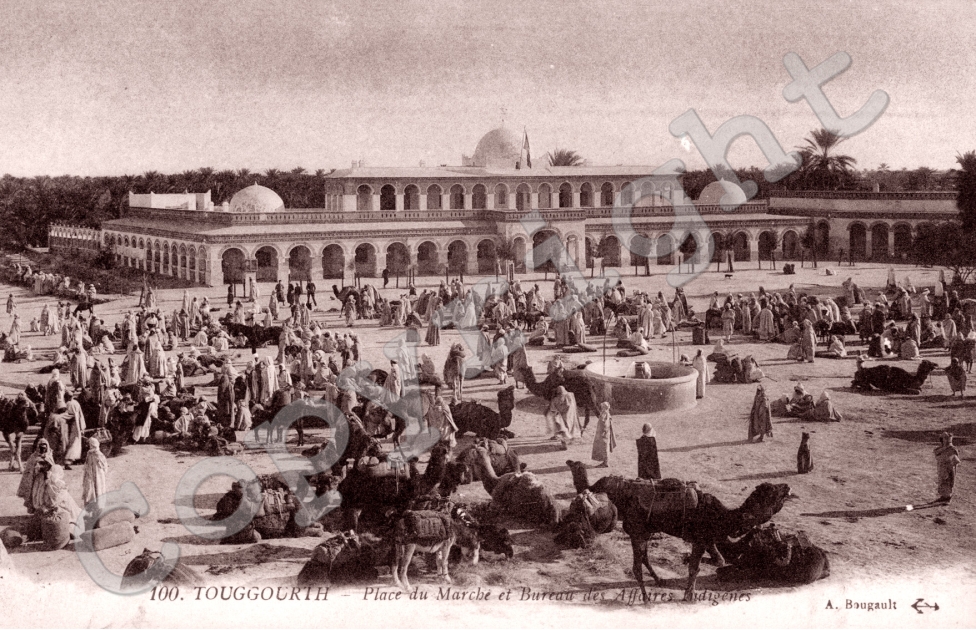 Place du Marche et Bureaux des Affaires Indigenes