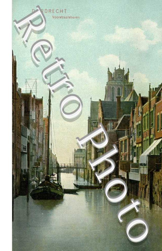 voorstraatshaven.. devant le port