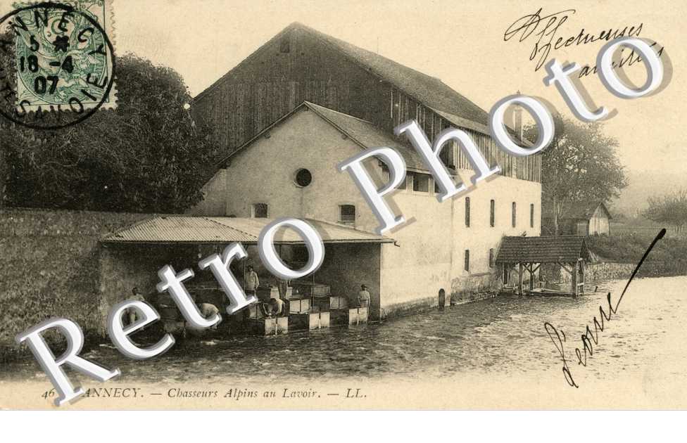 Chasseurs alpins au lavoir